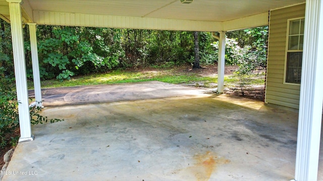 129 E Sunnybrook Rd, Carriere, MS 39426 - view of patio / terrace