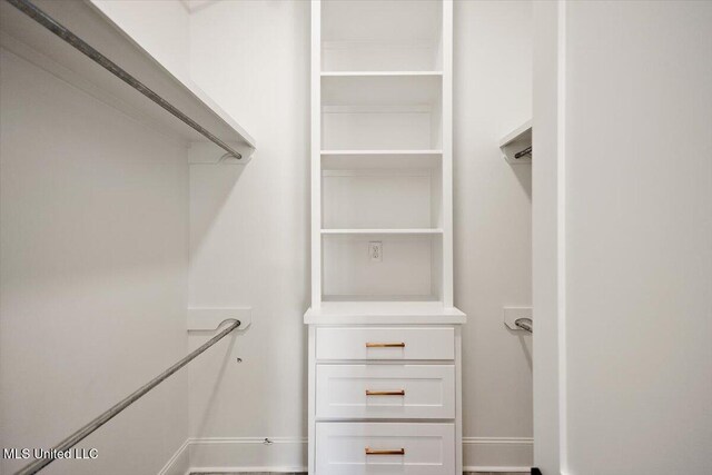 462 Whittington Cir, Madison, MS 39110 - view of walk in closet