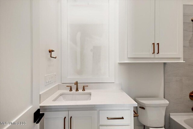 462 Whittington Cir, Madison, MS 39110 - bathroom with a bathing tub, toilet, walk in shower, and vanity