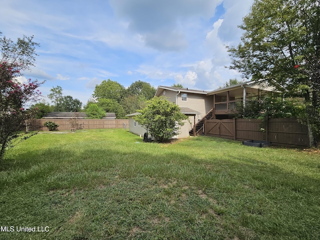 906 W Lakeshore Dr, Carriere, MS 39426 - view of yard featuring stairway