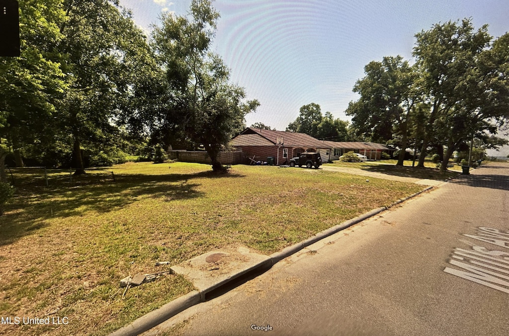 702 Mills Ave, Gulfport, MS 39501