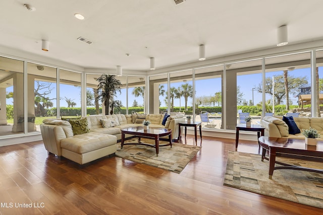 2668 Beach Blvd Unit 304, Biloxi, MS 39531 - living area with wood-type flooring