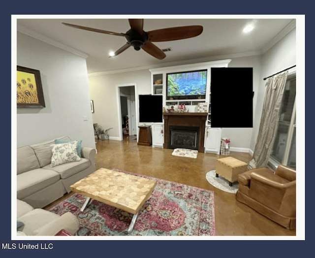 living room with crown molding and ceiling fan