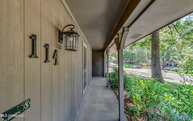 114 Fern Valley Rd, Brandon, MS 39042 - view of covered porch