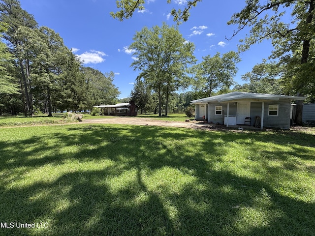 206 C St, Brandon, MS 39042 - view of green lawn