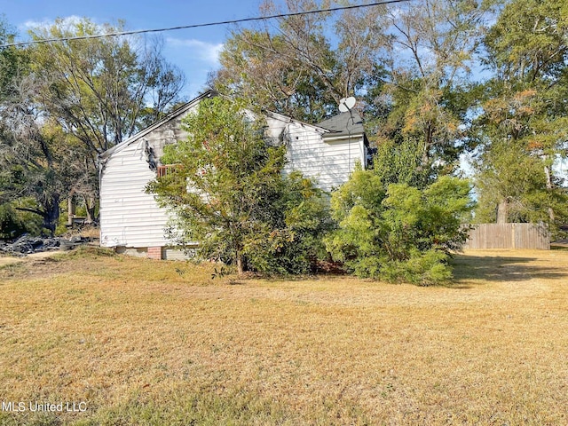 2835 Arbor Hill Dr, Jackson, MS 39212 - view of yard with fence