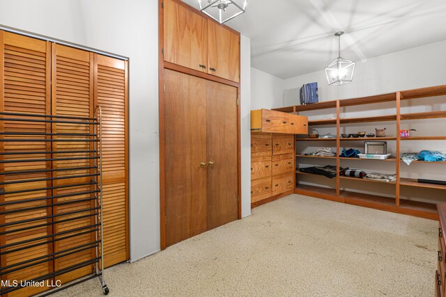 2418 24th Ave, Meridian, MS 39301 - view of spacious closet