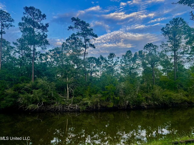 Oooo Seacrest Drive, Gautier, MS 39553
