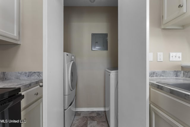 2383 Trafalgar Dr, Biloxi, MS 39531 - washroom featuring electric panel and washing machine and dryer