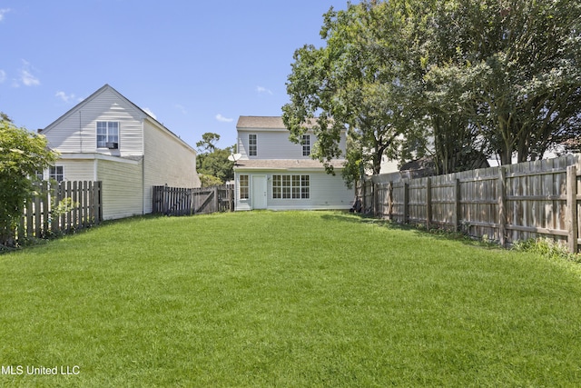 2383 Trafalgar Dr, Biloxi, MS 39531 - view of fenced backyard