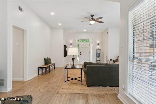 4275 Bienville Rd, Nesbit, MS 38651 - living room with a ceiling fan, light wood-type flooring, baseboards, and recessed lighting