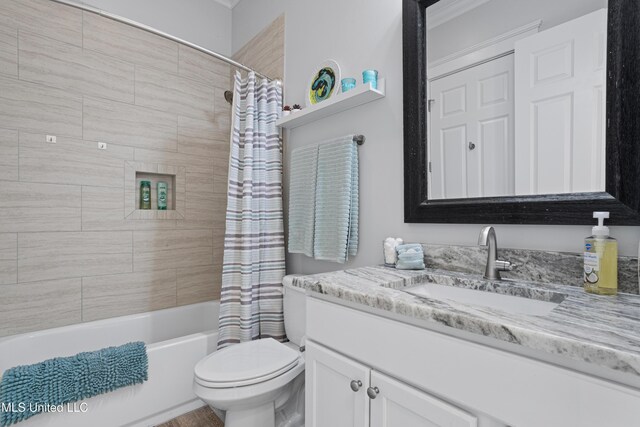 14 Sherman Ave, Pass Christian, MS 39571 - full bath featuring toilet, shower / tub combo with curtain, and vanity