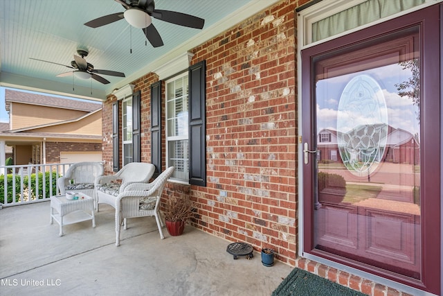 view of patio featuring a porch and ceiling fan