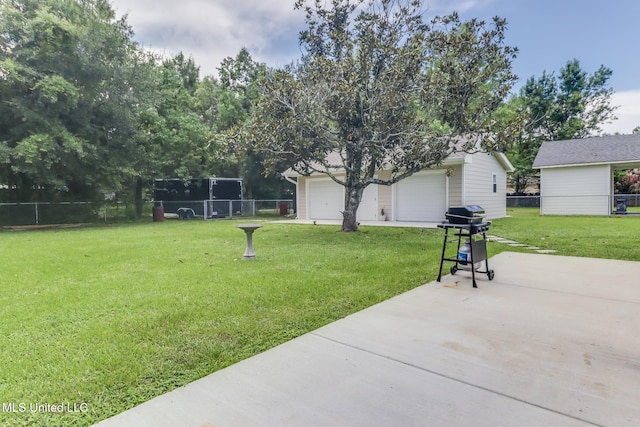 31 55th St, Gulfport, MS 39507 - view of yard with a patio