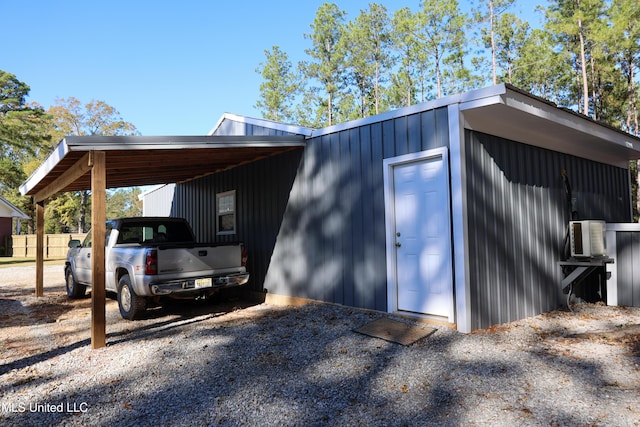 view of outdoor structure featuring a carport