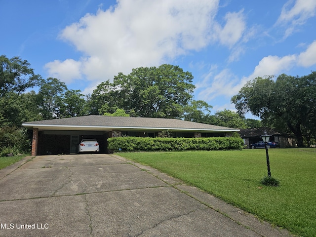 11391 Pine Dr, Gulfport, MS 39503 - single story home featuring driveway, a front lawn, and a carport