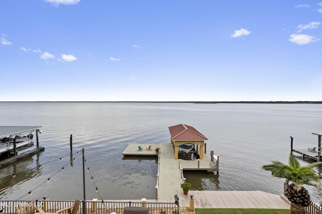 dock featuring a water view