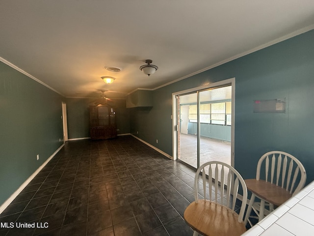 104 Mcgregor Way, Natchez, MS 39120 - interior space featuring crown molding, baseboards, and visible vents