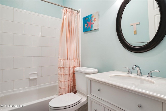 5264 Chappel Cv, Olive Branch, MS 38654 - bathroom featuring toilet, shower / tub combo, and vanity