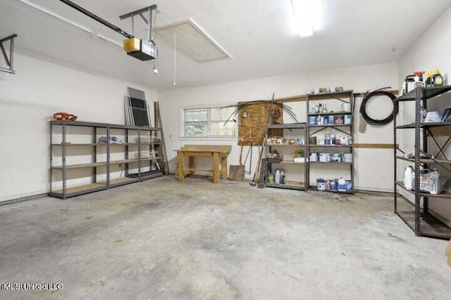 7828 Loa Pl, Diamondhead, MS 39525 - garage featuring a garage door opener
