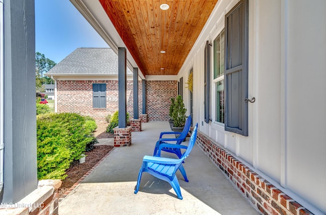 150 Pine Ridge Cir, Brandon, MS 39047 - view of patio with a porch