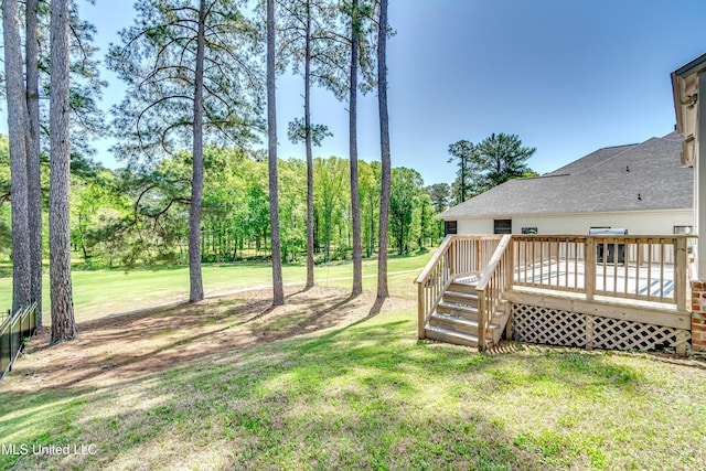 150 Pine Ridge Cir, Brandon, MS 39047 - view of yard with a wooden deck