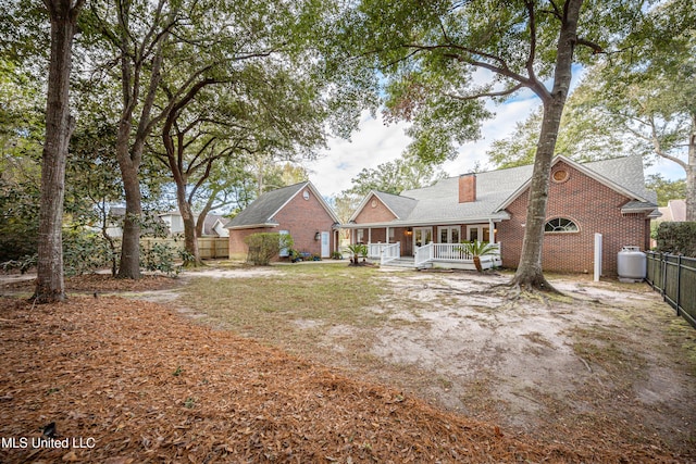 view of front facade featuring a porch