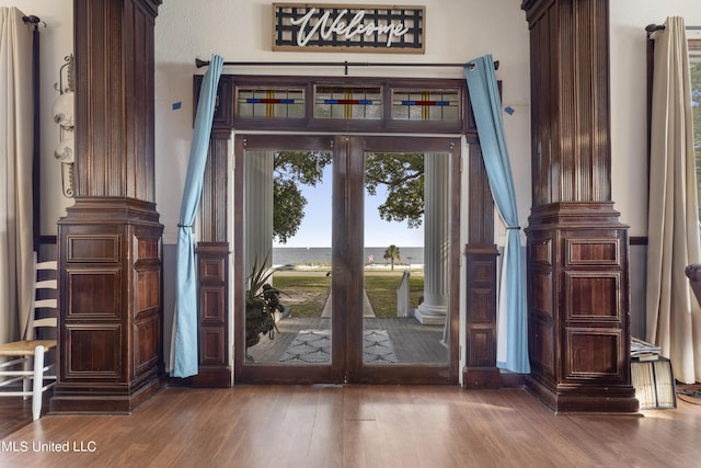 view of property entrance