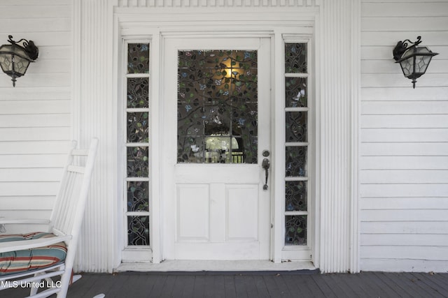 view of exterior entry