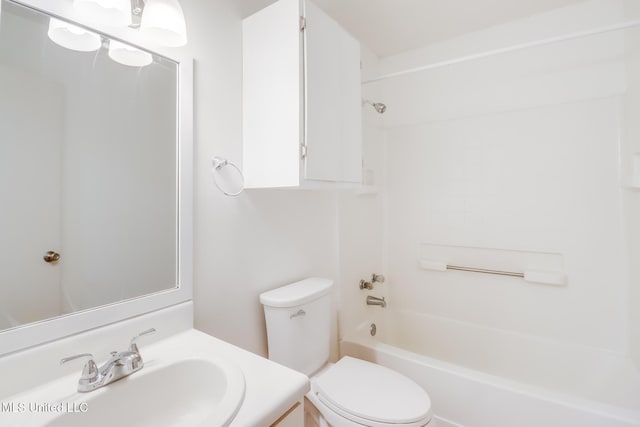 6910 Apuwai Pl, Diamondhead, MS 39525 - bathroom with vanity and  shower combination