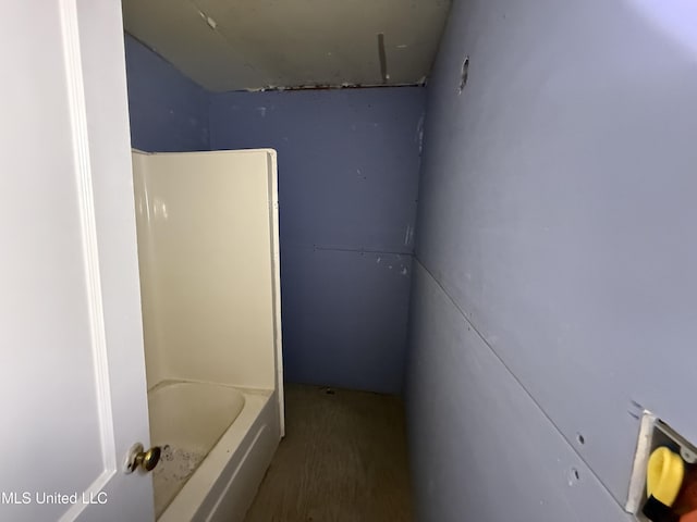 111 Muzzi Rd, Shaw, MS 38773 - full bathroom featuring a bath and a shower