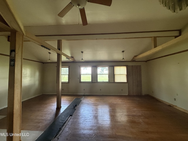 111 Muzzi Rd, Shaw, MS 38773 - unfurnished room featuring wood finished floors and a ceiling fan