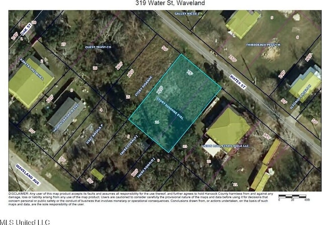 319 Water St, Waveland, MS 39576