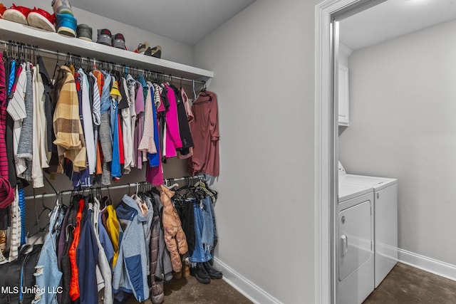 123 Bailey Cv, Canton, MS 39046 - walk in closet featuring independent washer and dryer