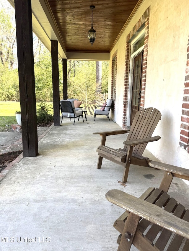 4 Bayou Ln, Natchez, MS 39120 - view of patio / terrace with a porch