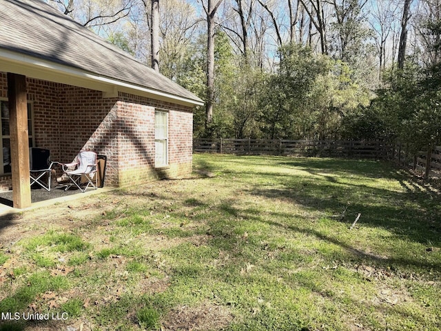 4 Bayou Ln, Natchez, MS 39120 - view of yard with fence