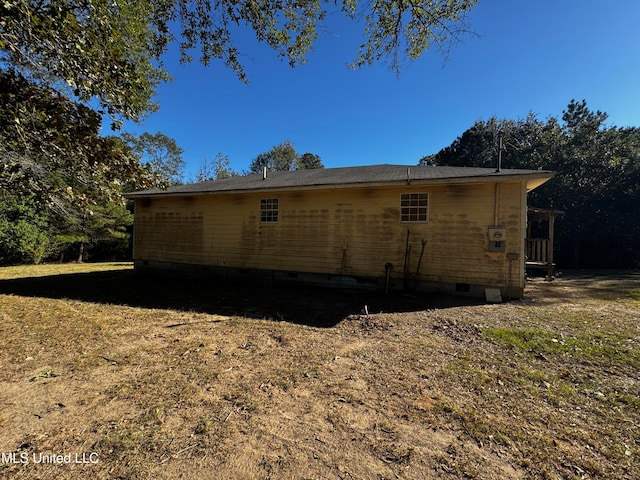 view of side of property