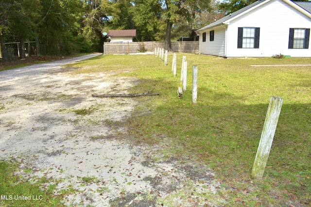 2201 15th Ave, Gulfport, MS 39501 - view of yard