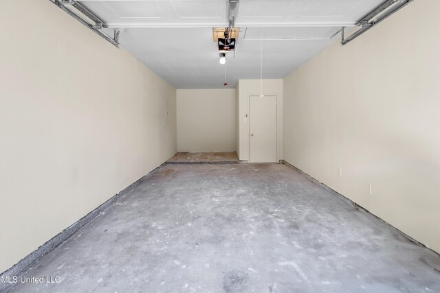 2309 Cottonwood Dr, Gulfport, MS 39503 - garage featuring a garage door opener
