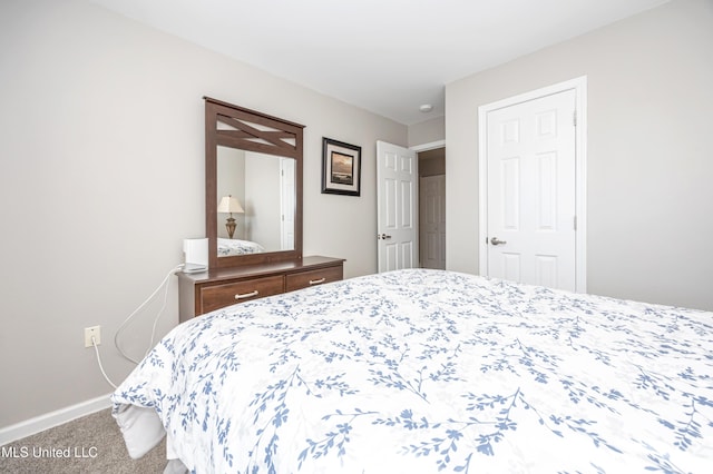 view of carpeted bedroom