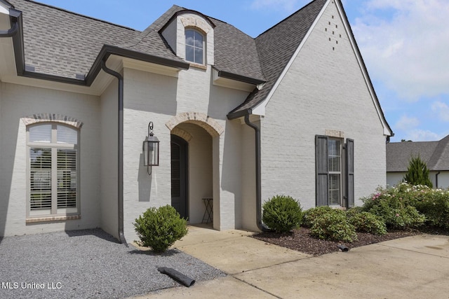 508 Forest Glen Ln, Brandon, MS 39047 - property entrance with roof with shingles