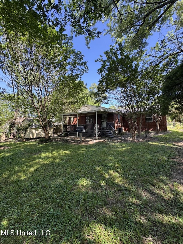 1597 Vicksburg Dr, Southaven, MS 38671 - view of yard