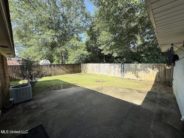 22090 Rayvan Ln, Kiln, MS 39556 - fenced backyard featuring a patio