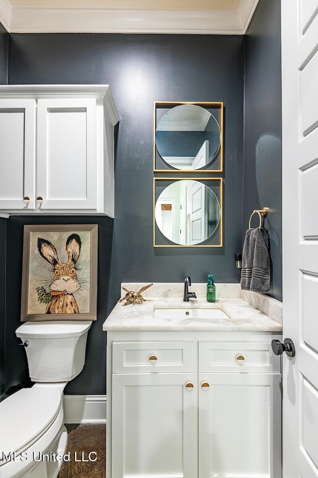 29 Club Dr, Natchez, MS 39120 - half bath with baseboards, toilet, and vanity