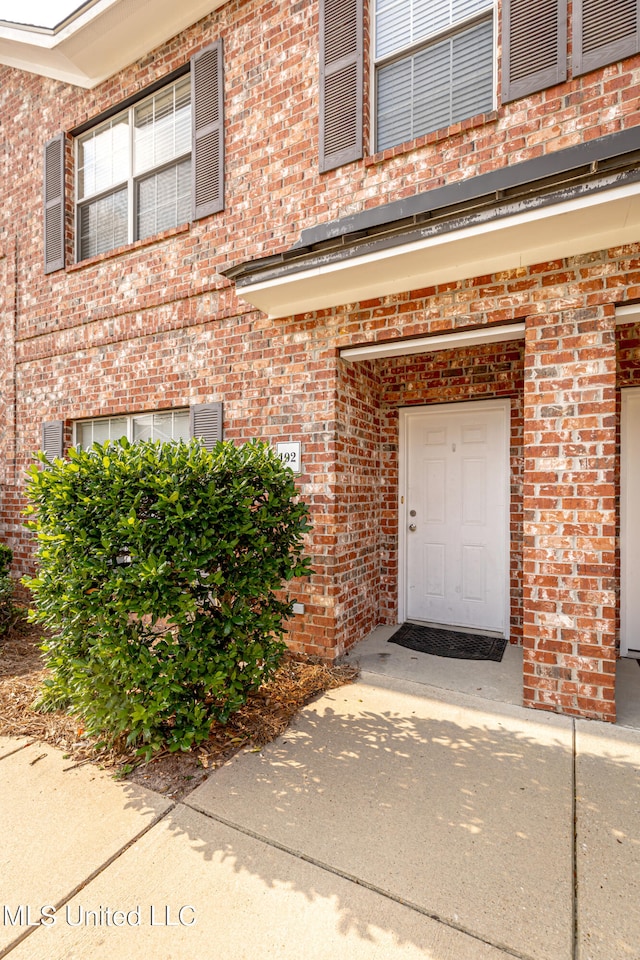 view of property entrance