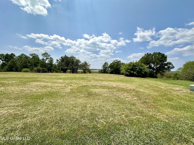 314 Puunani Pl, Diamondhead, MS 39525