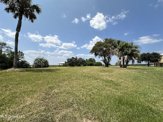 314 Puunani Pl, Diamondhead, MS 39525