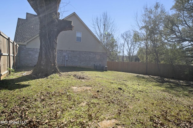 view of yard with fence
