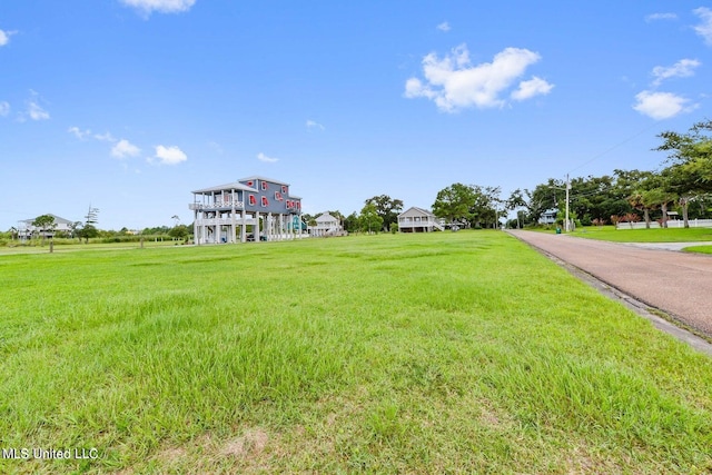 233 N Beach Blvd, Waveland, MS 39576
