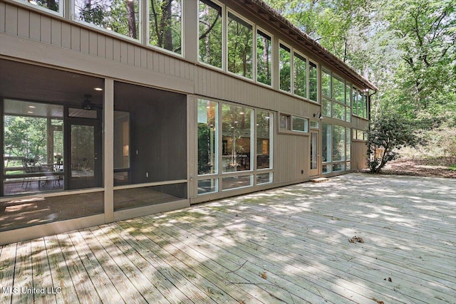 1844 Eastover Dr, Jackson, MS 39211 - wooden terrace featuring a sunroom